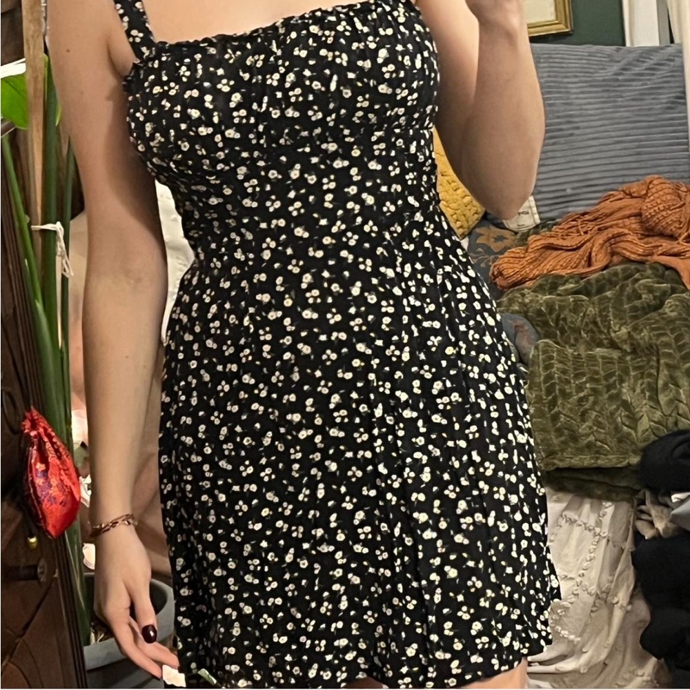 Cute flower print dress
